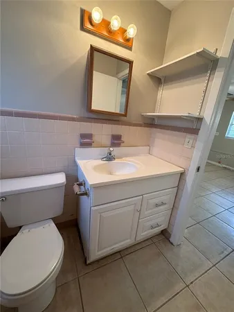 $1,025 | 3801 Southwest 17th Place, Gainesville, FL 32607