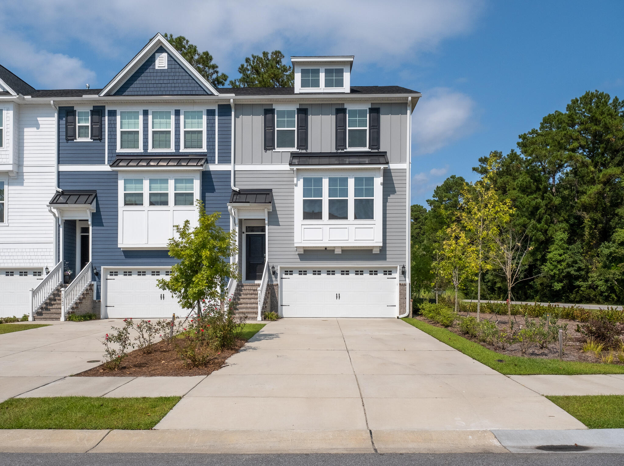 1541 Moss Spring Road Mount Pleasant, SC 29466 - Photo 2 of 26 _Front