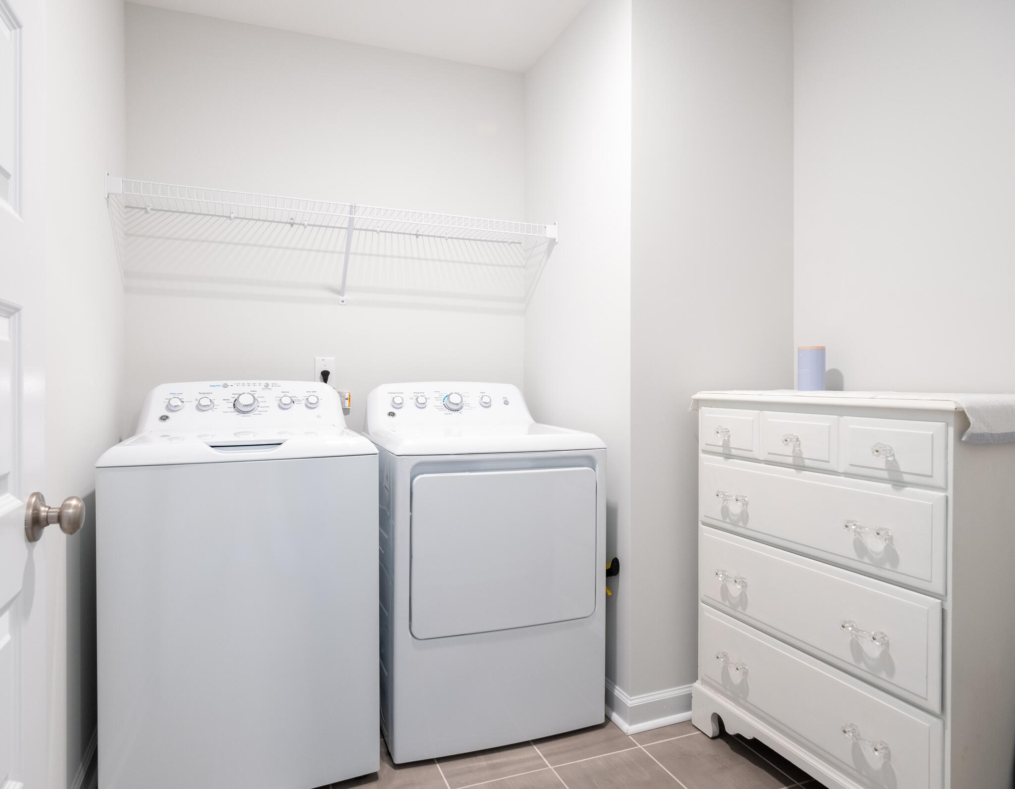 1541 Moss Spring Road Mount Pleasant, SC 29466 - Photo 14 of 26 _Laundry
