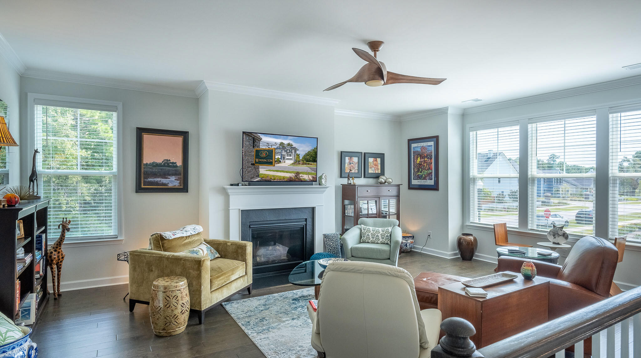 1541 Moss Spring Road Mount Pleasant, SC 29466 - Photo 6 of 26 Living Rm