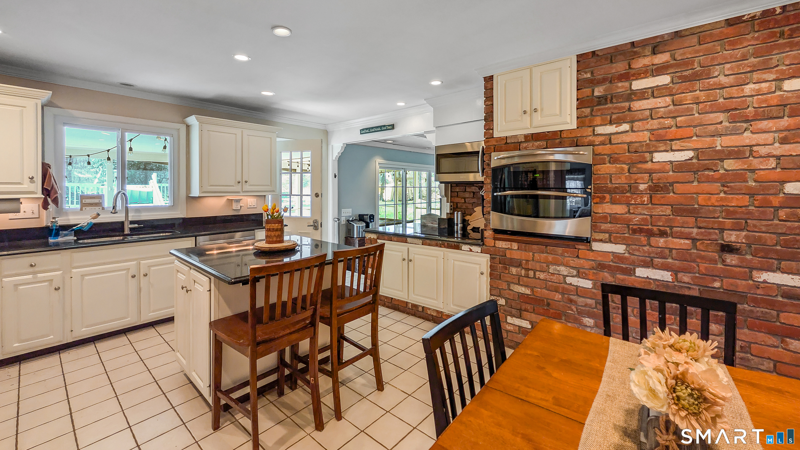 11 Old Woods Road Brookfield, CT 06804 - Photo 14 of 31