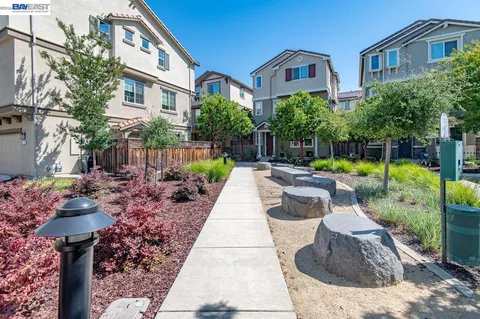 $949,000 | 63 Austin Avenue, Hayward, CA 94544