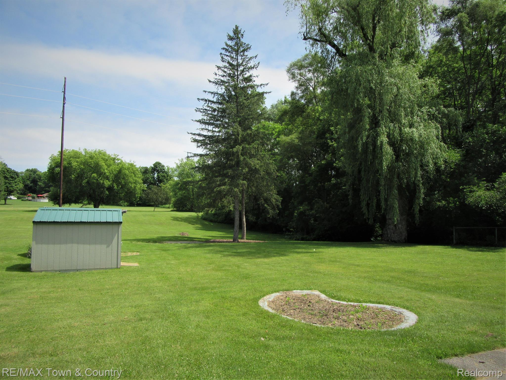 6036 Flushing Road Flushing, MI 48433 - Photo 20 of 21 Gallery Image 20