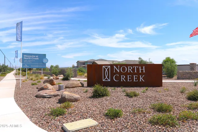 $2,750 | 831 West Finch Drive, Queen Creek, AZ 85140