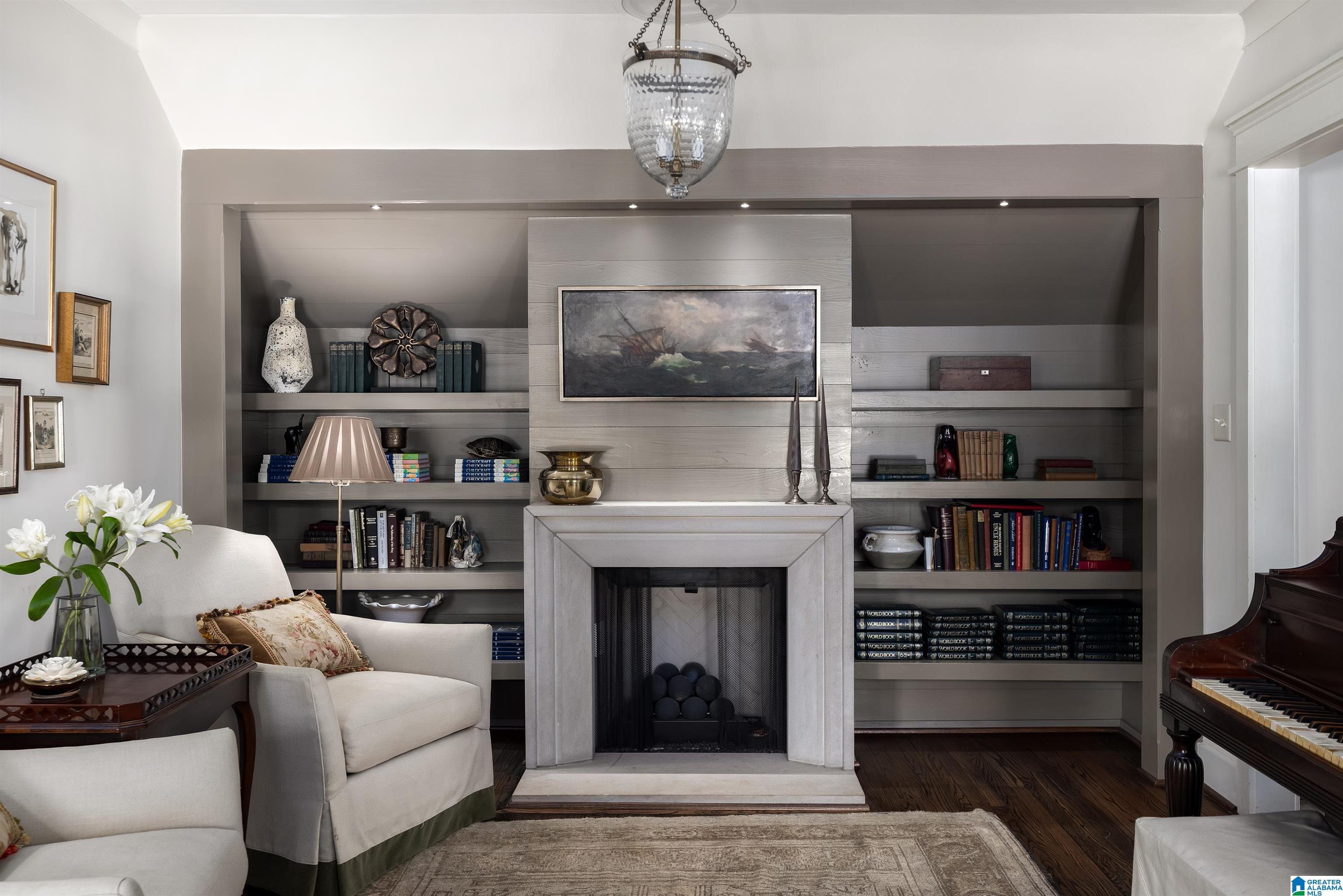 26 Spring Street Mountain Brook, AL 35213 - Photo 8 of 63 Gallery Image 8