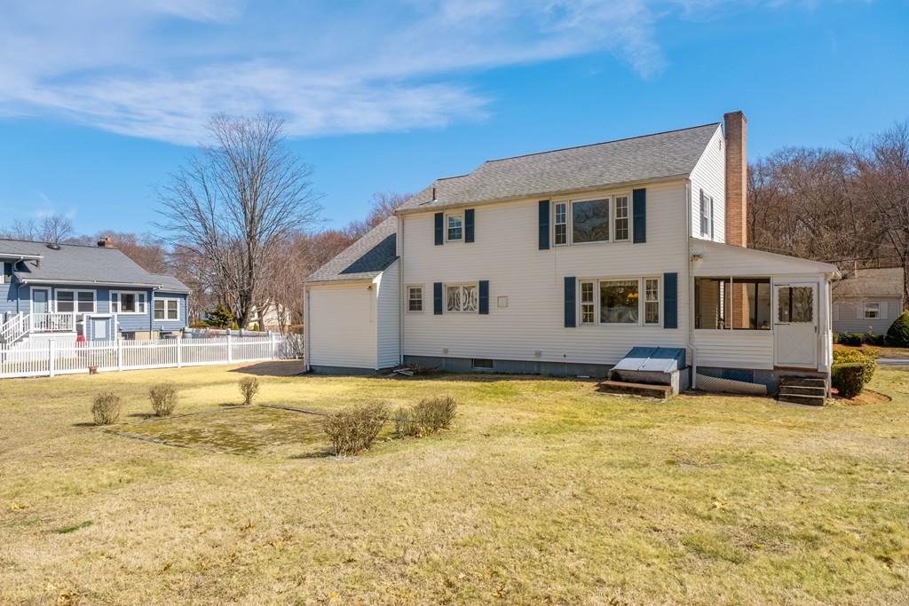23 Plymouth Road Wakefield, MA 01880 - Photo 30 of 30 Gallery Image 30