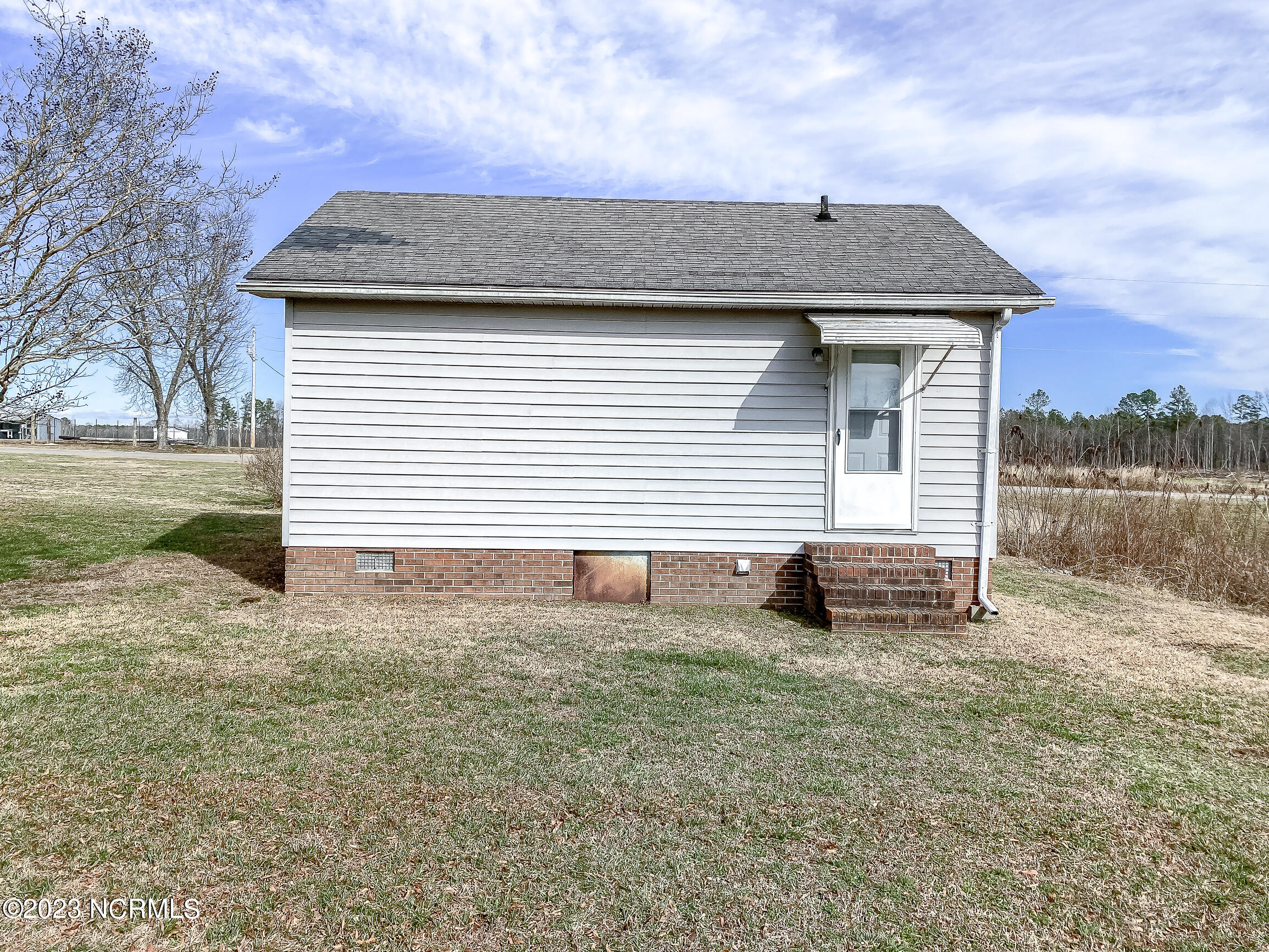 139 Johnny Harrell Road Gates, NC 27937 - Photo 34 of 56 Guest house
