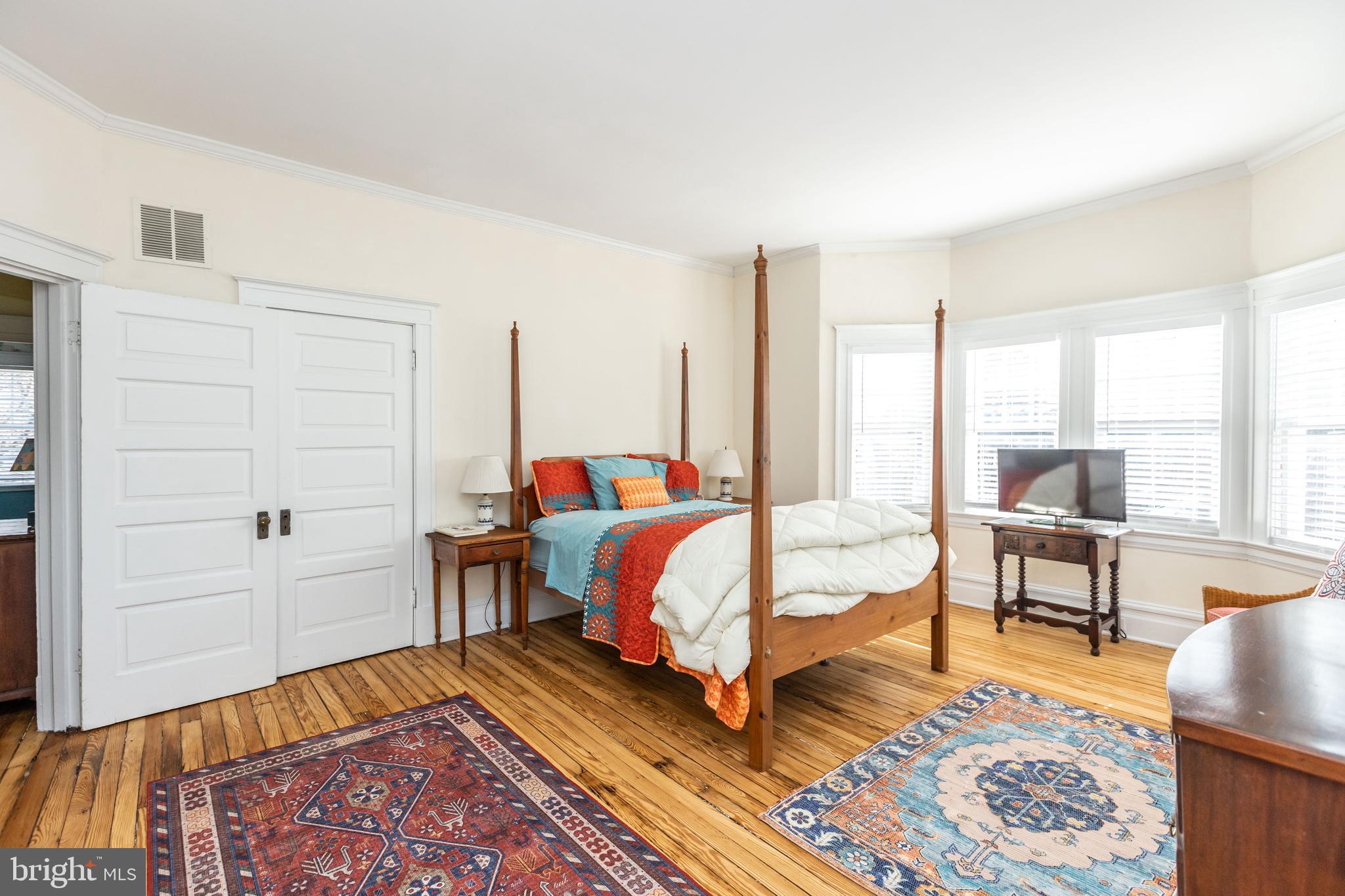 319 Hawthorn Road Baltimore, MD 21210 - Photo 24 of 52 Bedroom 1