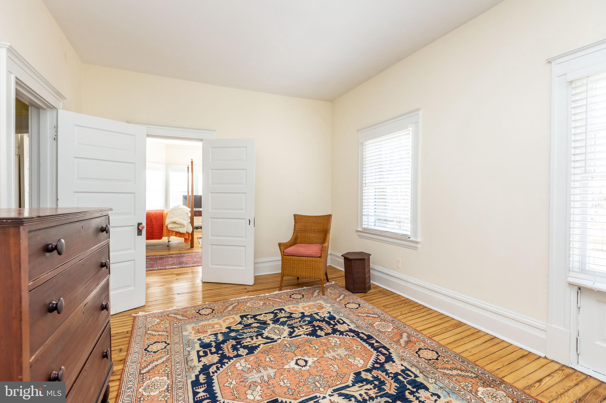 319 Hawthorn Road Baltimore, MD 21210 - Photo 28 of 52 Sitting room/office?