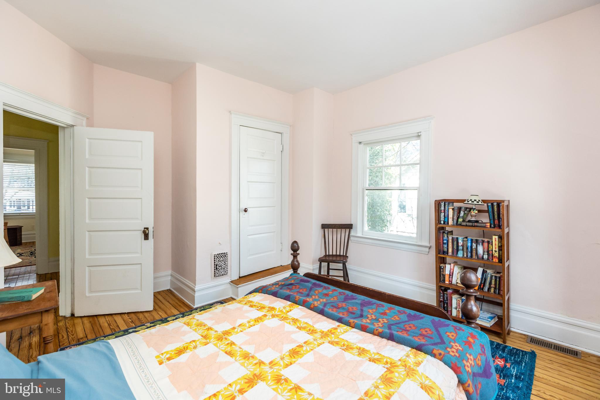 319 Hawthorn Road Baltimore, MD 21210 - Photo 34 of 52 Bedroom 3
