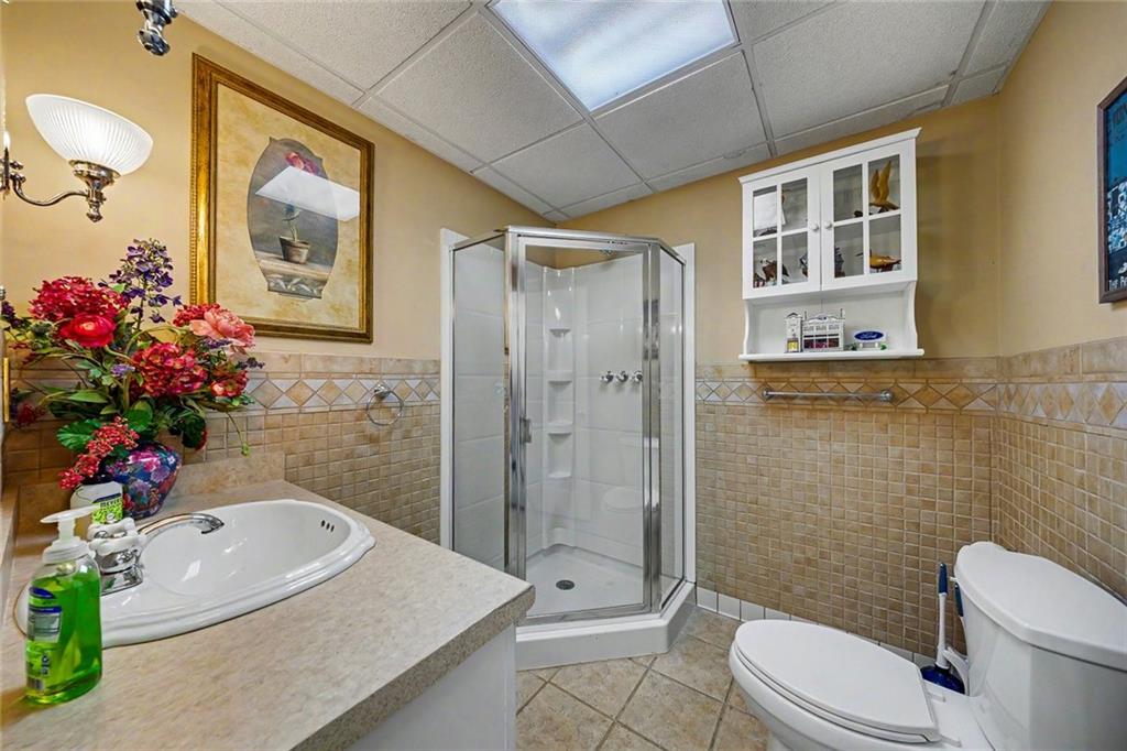 1022 Oak Way Canton, GA 30114 - Photo 34 of 48