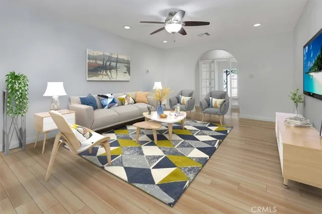 $925,000 | 823 North Towner Street, Santa Ana, CA 92703