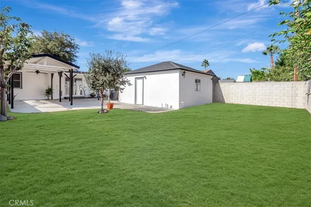 $925,000 | 823 North Towner Street, Santa Ana, CA 92703