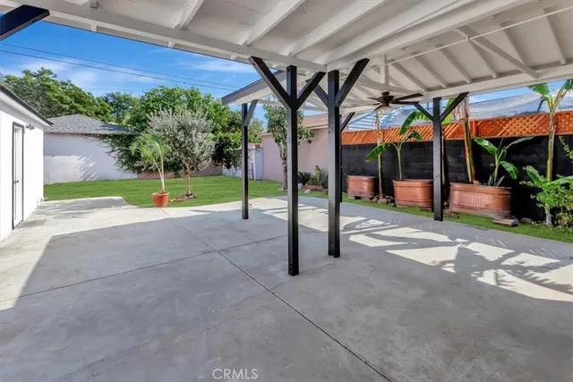 $925,000 | 823 North Towner Street, Santa Ana, CA 92703