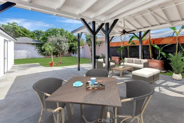 $925,000 | 823 North Towner Street, Santa Ana, CA 92703