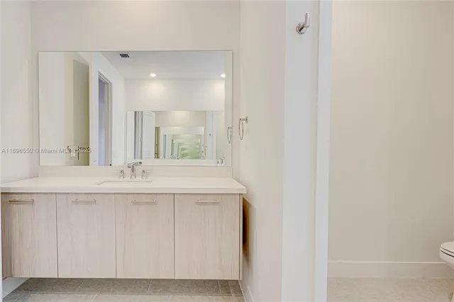 $1,850,000 | 4390 Southwest 122nd Terrace, Davie, FL 33330