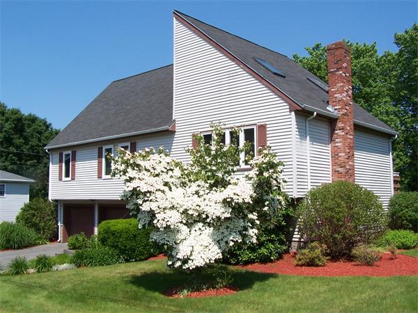 7 Old Farm Road Randolph, MA 02368 - Photo 2 of 28 Gallery Image 2
