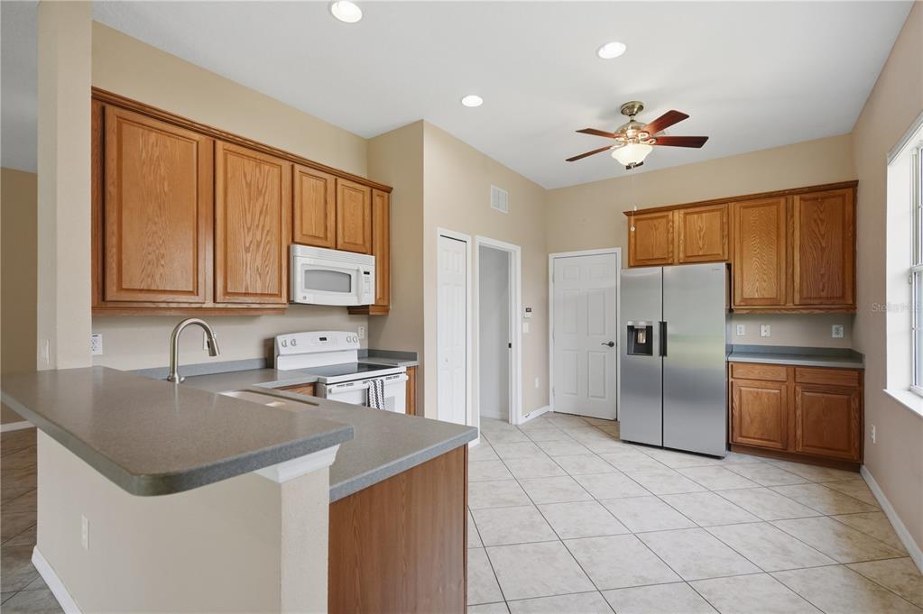 5421 Cappleman Loop Brooksville, FL 34601 - Photo 10 of 42