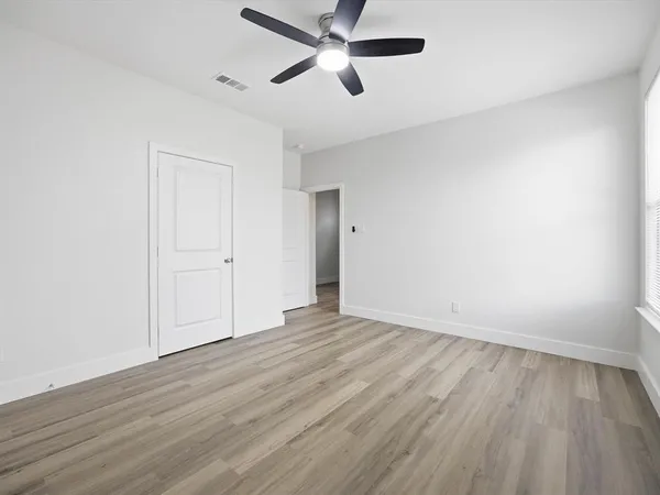 $305,000 | 108 Couch Street, Italy, TX 76651