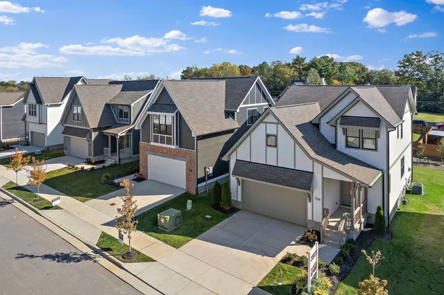$447,900 | 749 Caraway Lane, Nashville, TN 37211