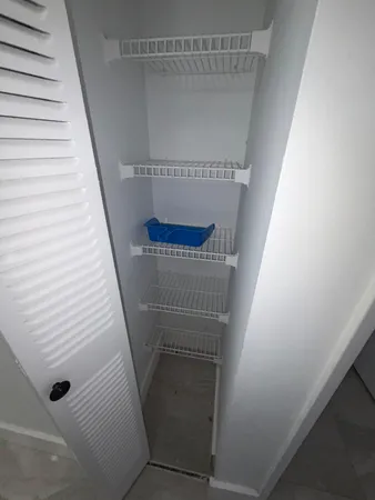 $2,500 | 9405 Fontainebleau Boulevard, Unit 109, Miami, FL 33172