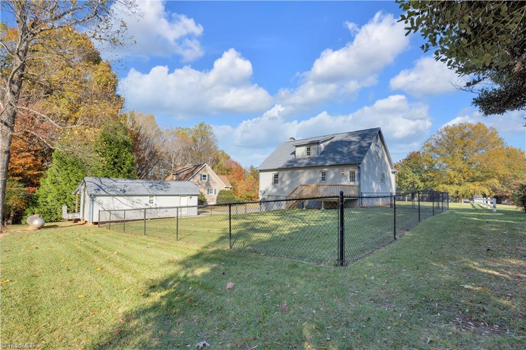1109 Ridgecliff Drive Rural Hall, NC 27045 - Photo 14 of 46 Gallery Image 14