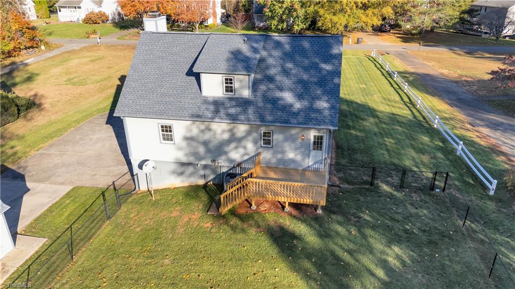 1109 Ridgecliff Drive Rural Hall, NC 27045 - Photo 5 of 46 Gallery Image 5