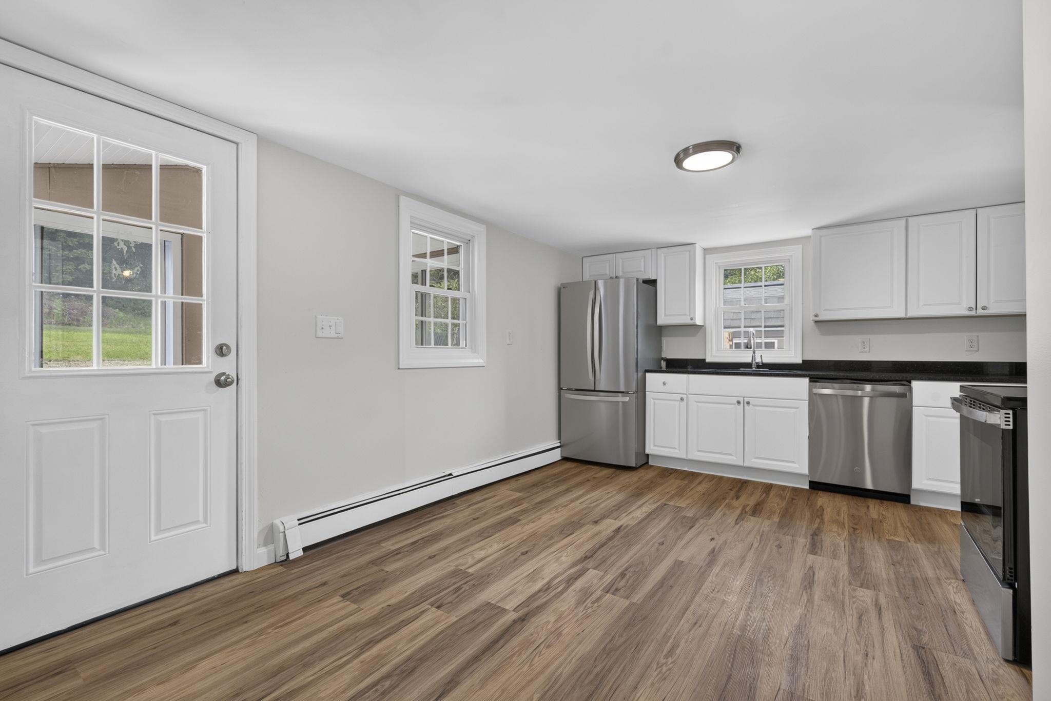 116 Exeter Road Newmarket, NH 03857 - Photo 6 of 22 Gallery Image 6