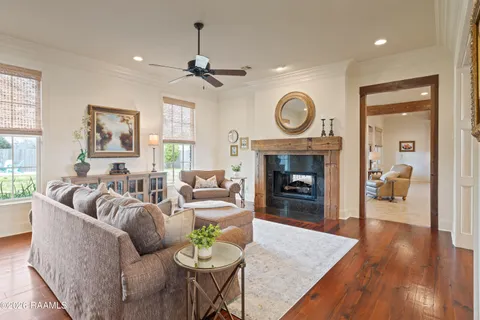 $699,999 | 102 Marble Creek Cove, Lafayette, LA 70508