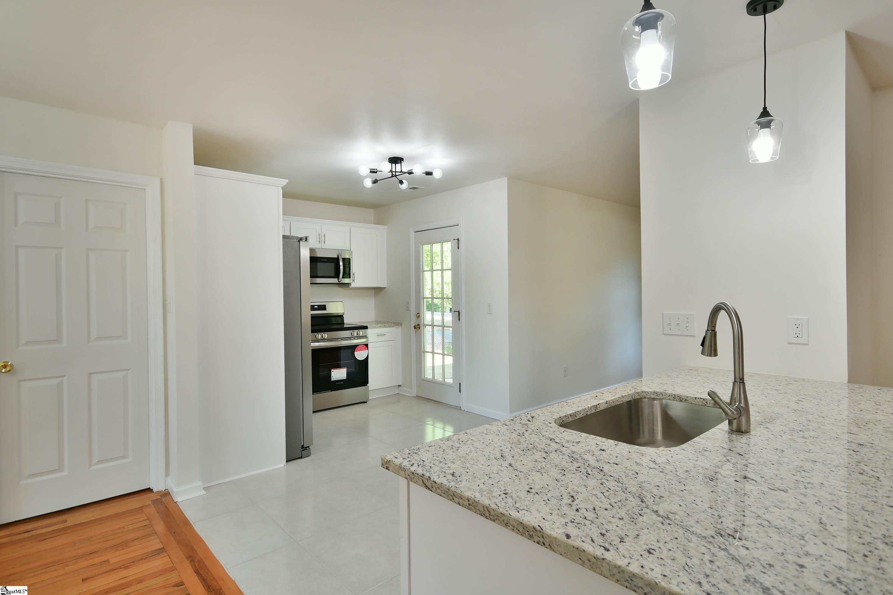 102 Tripp Street Williamston, SC 29697 - Photo 16 of 40