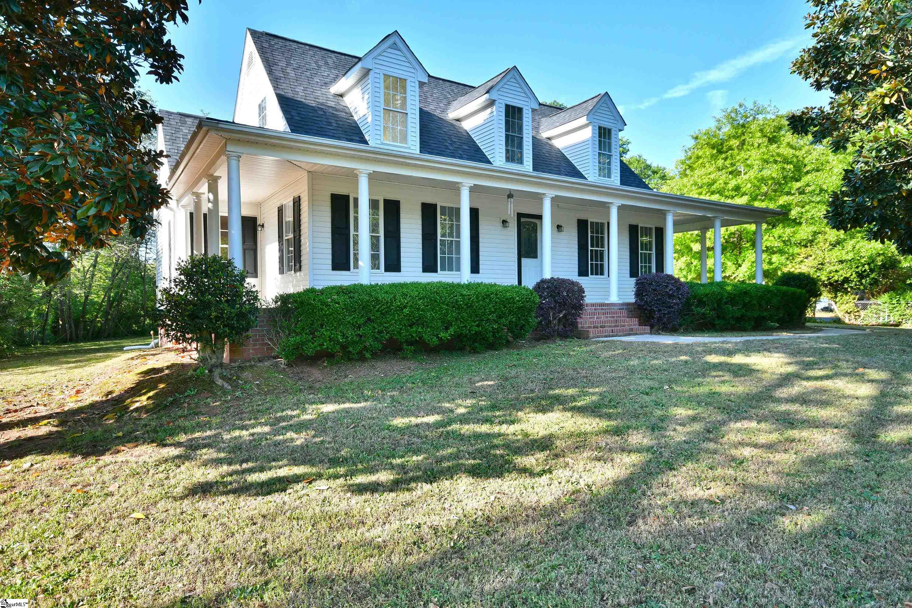 102 Tripp Street Williamston, SC 29697 - Photo 2 of 40