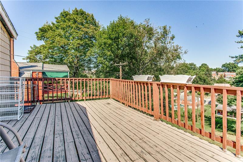 5295 Highgrove Road Pittsburgh, PA 15236 - Photo 14 of 25 Gallery Image 14
