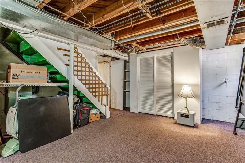 5295 Highgrove Road Pittsburgh, PA 15236 - Photo 23 of 25 Gallery Image 23
