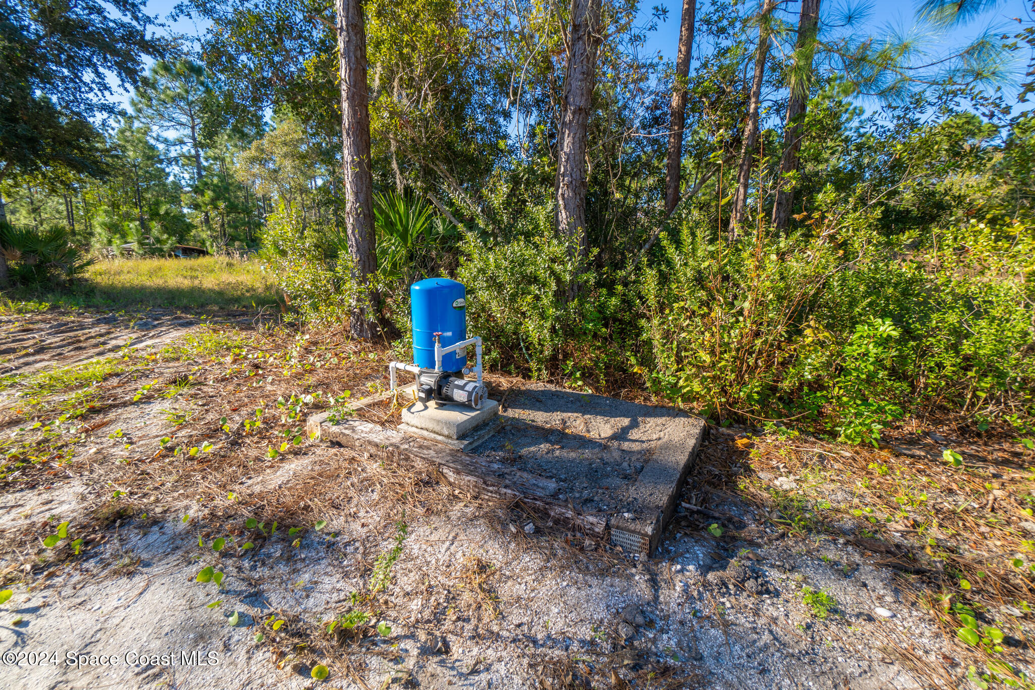 4763 Pine Needle Road Mims, FL 32754 - Photo 32 of 49 4763 Pine Needle St, Mims, FL 32754-24