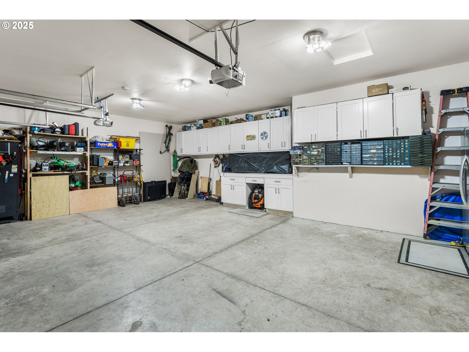 23171 Northwest Beck Road Portland, OR 97231 - Photo 25 of 34