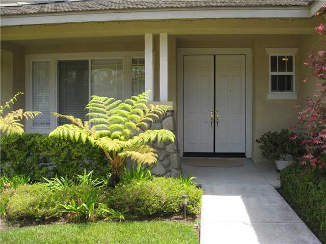 1939 Ivy Road Oceanside, CA 92054 - Photo 2 of 20