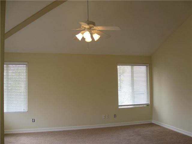 1939 Ivy Road Oceanside, CA 92054 - Photo 17 of 20