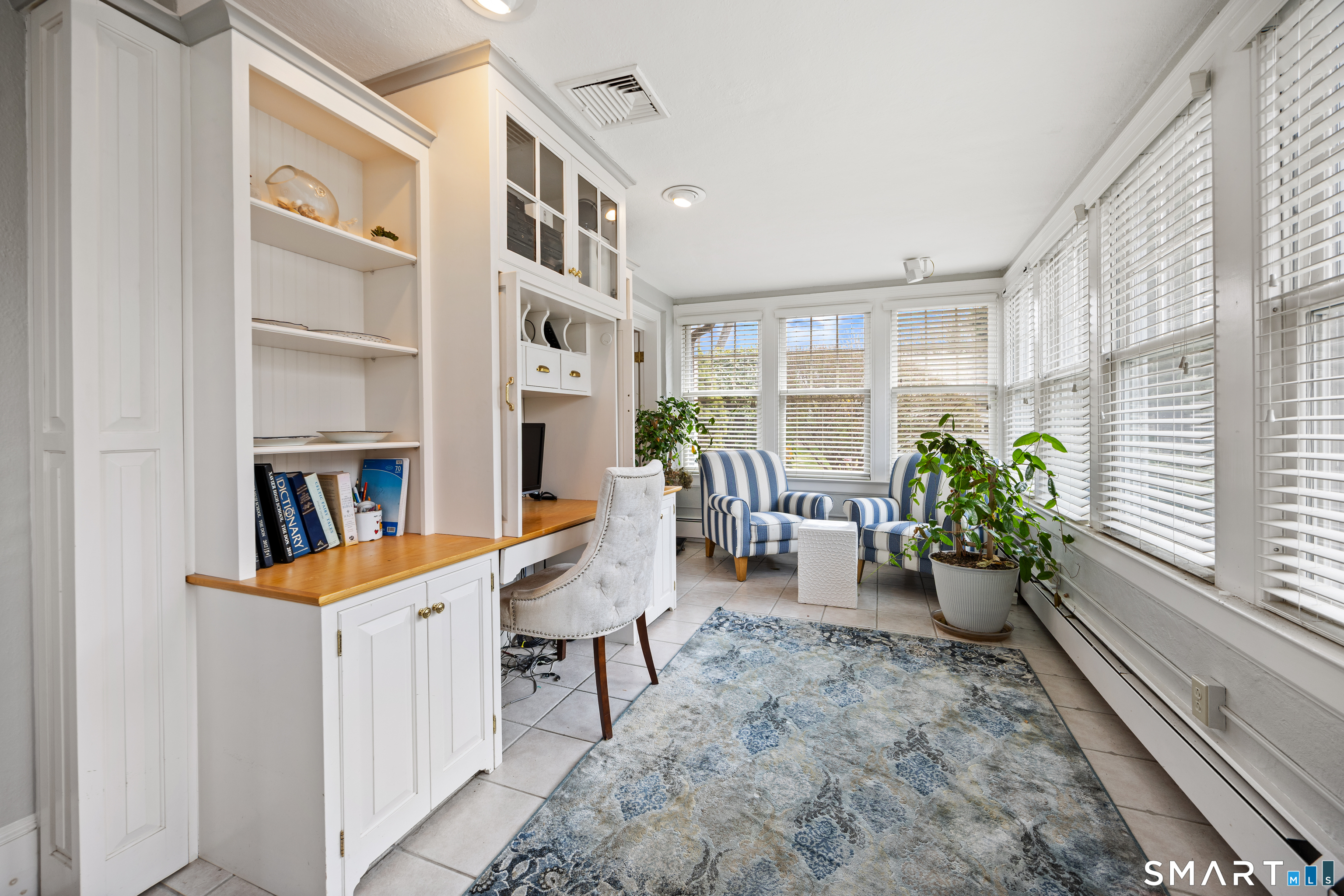 40 10 Acre Road New Britain, CT 06052 - Photo 18 of 38