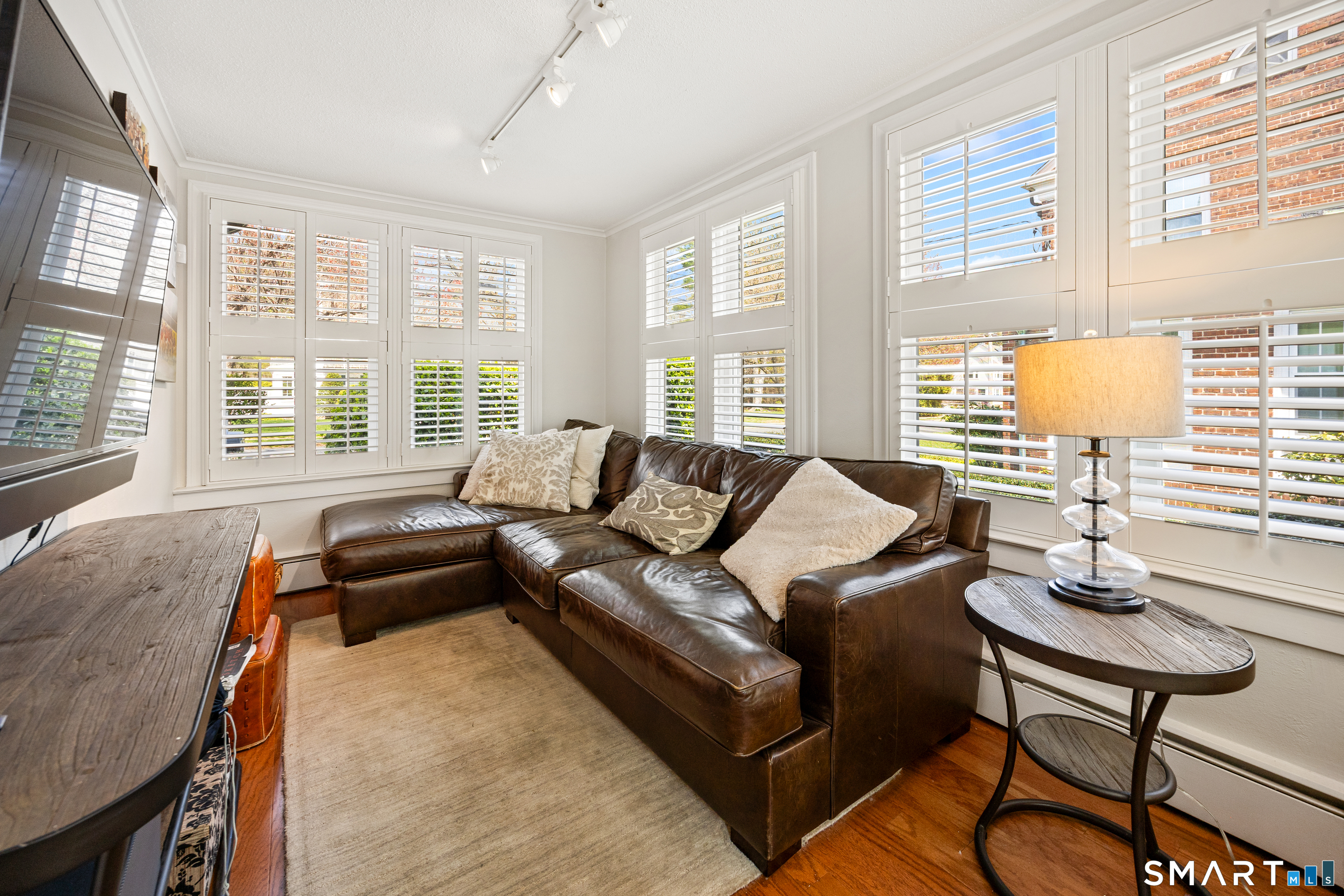 40 10 Acre Road New Britain, CT 06052 - Photo 9 of 38