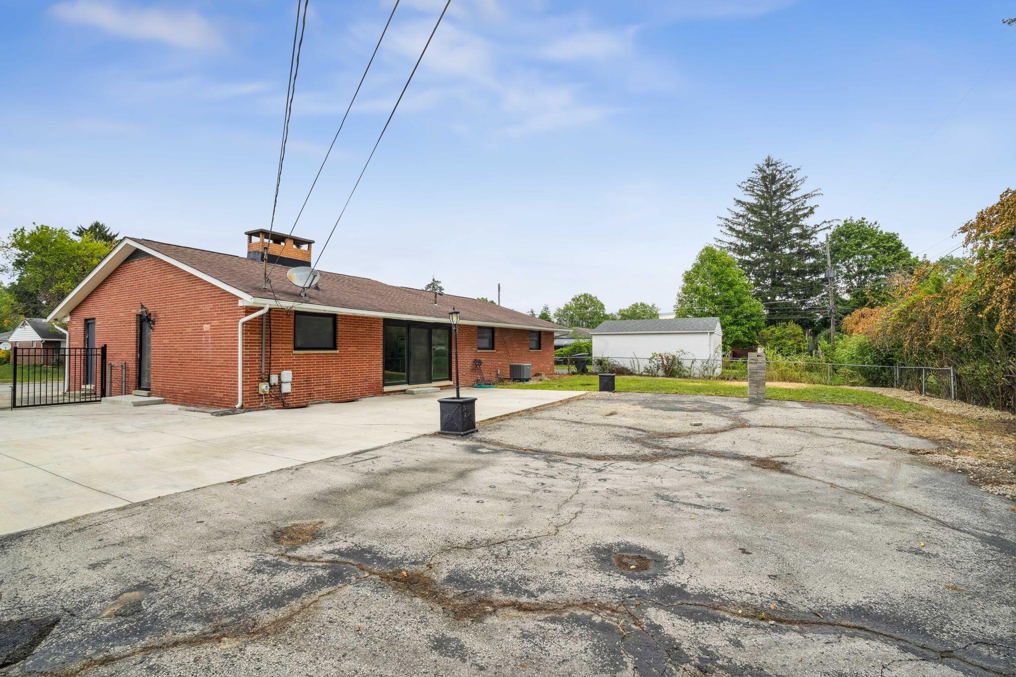1327 Elaine Road Columbus, OH 43227 - Photo 26 of 27 6-web-or-mls-1327-elaine-rd