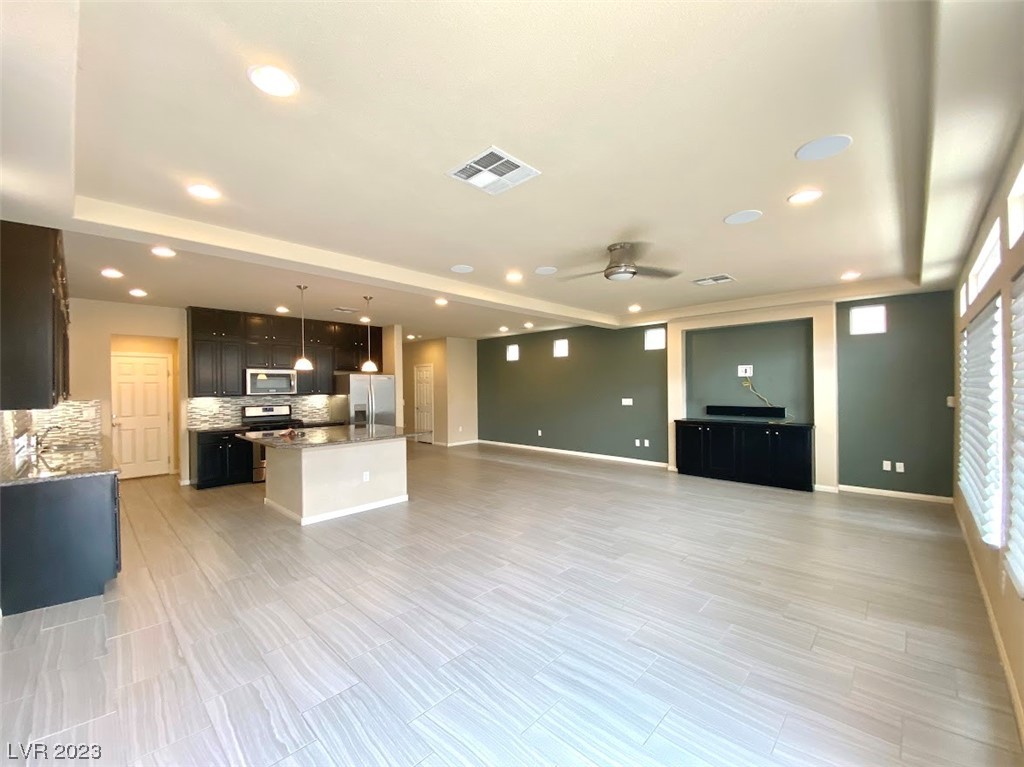 5638 West Bartlett Ridge Court Las Vegas, NV 89141 - Photo 4 of 27