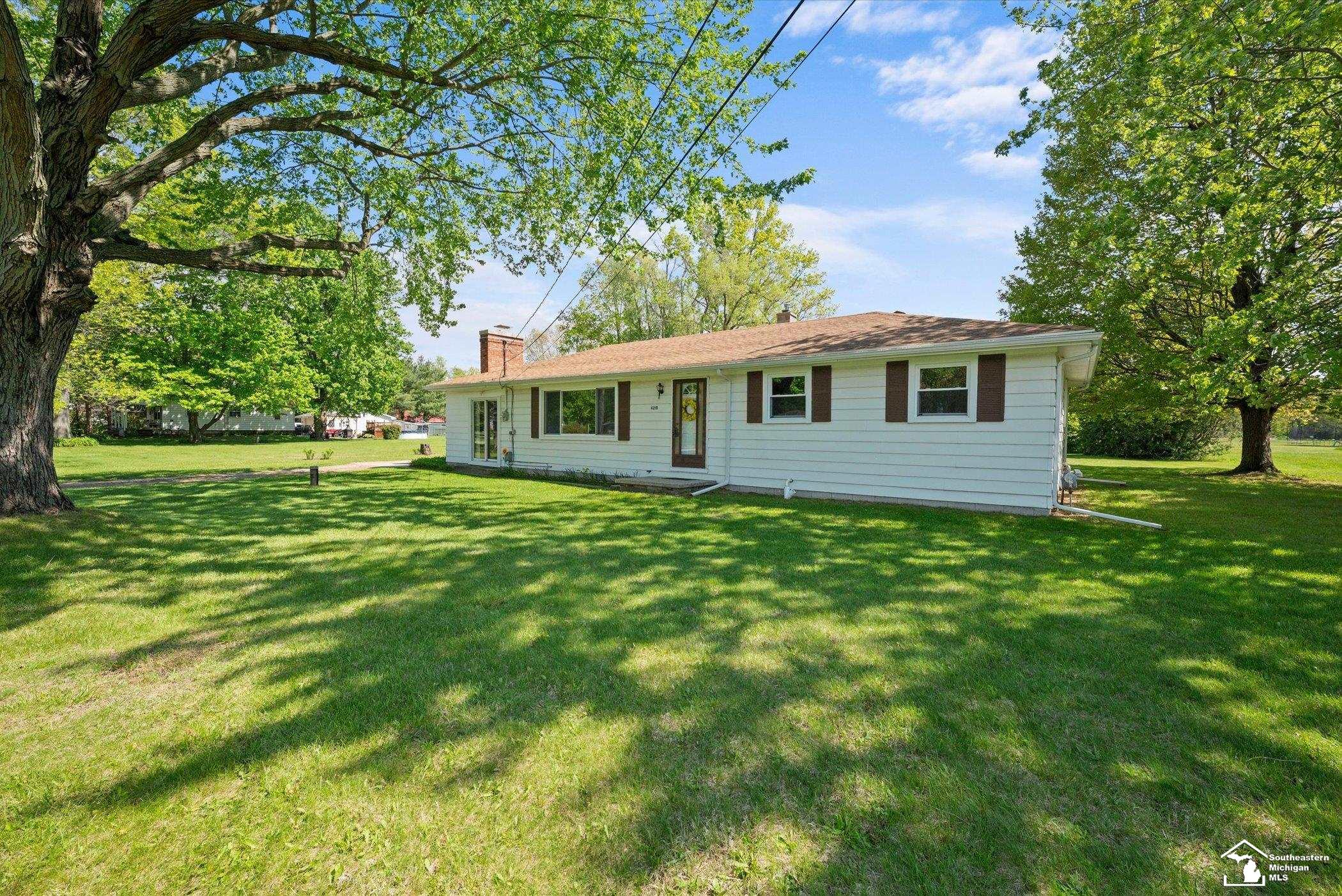 4219 Samaria Road Temperance, MI 48182 - Photo 3 of 33