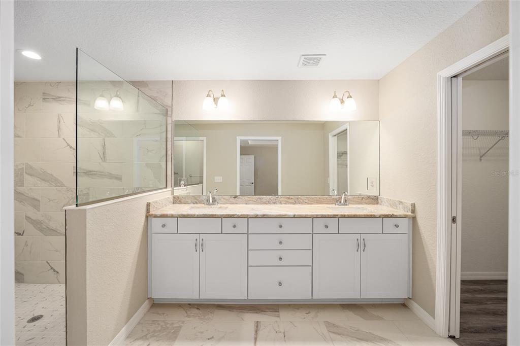 8285 Southwest 129th Terrace Road Dunnellon, FL 34432 - Photo 13 of 24 Gallery Image 13