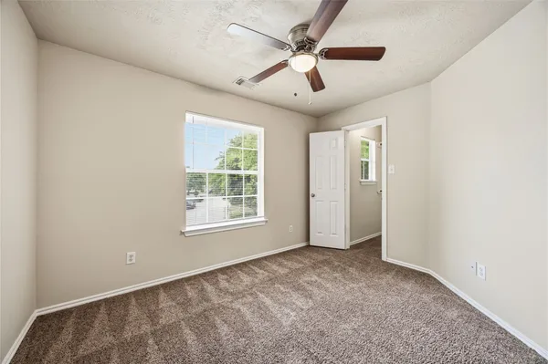 $1,725 | 14322 Mooreview Lane, Houston, TX 77014