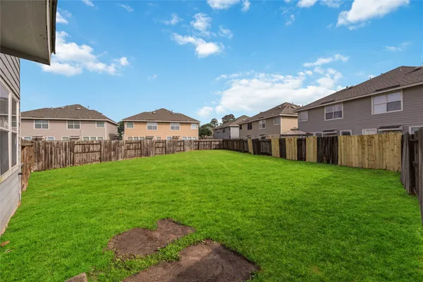 $1,725 | 14322 Mooreview Lane, Houston, TX 77014