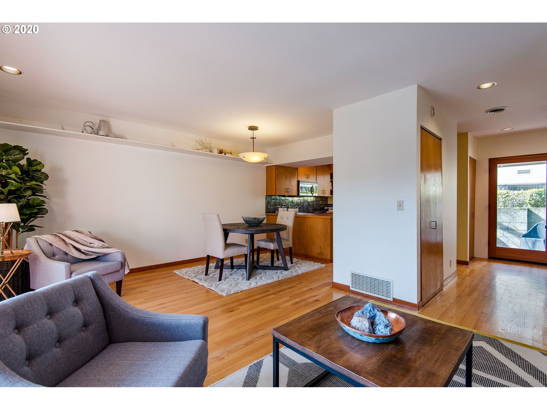 970 Lincoln Street Eugene, OR 97401 - Photo 15 of 31