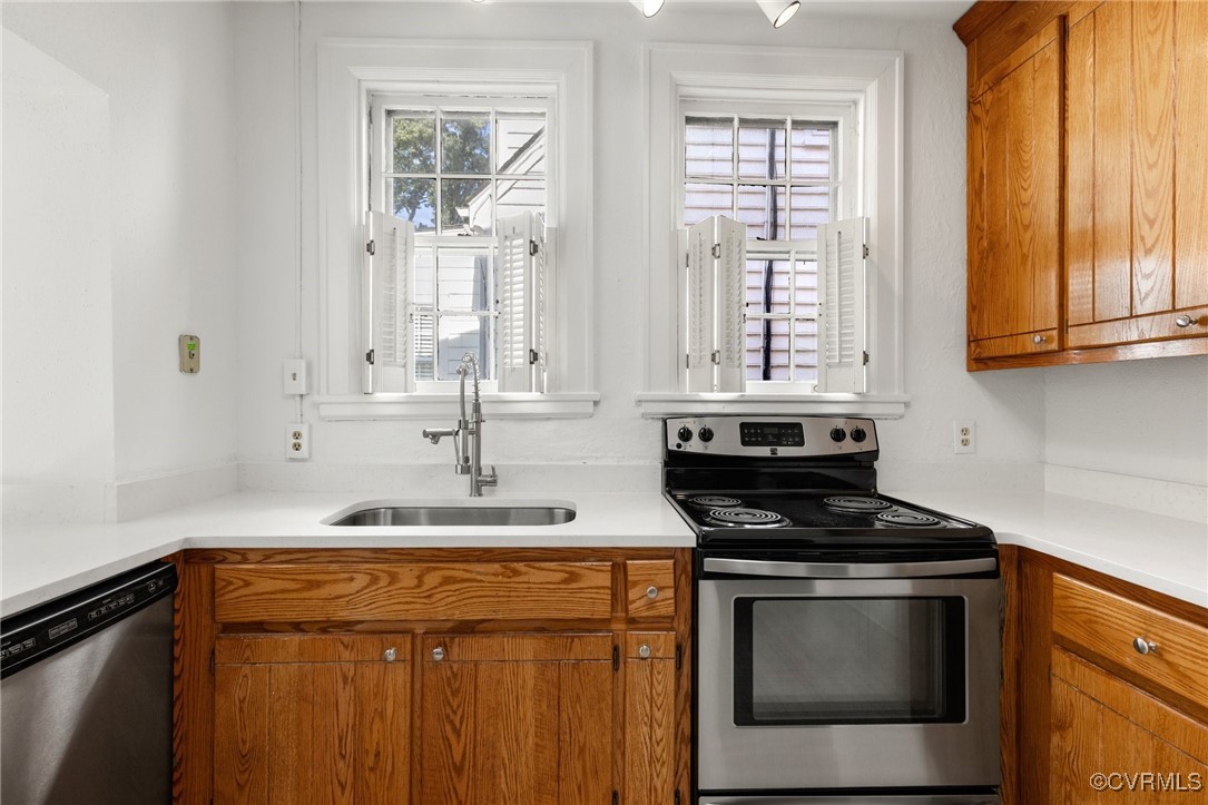 5216 Sylvan Road Richmond, VA 23225 - Photo 16 of 31 Gallery Image 16