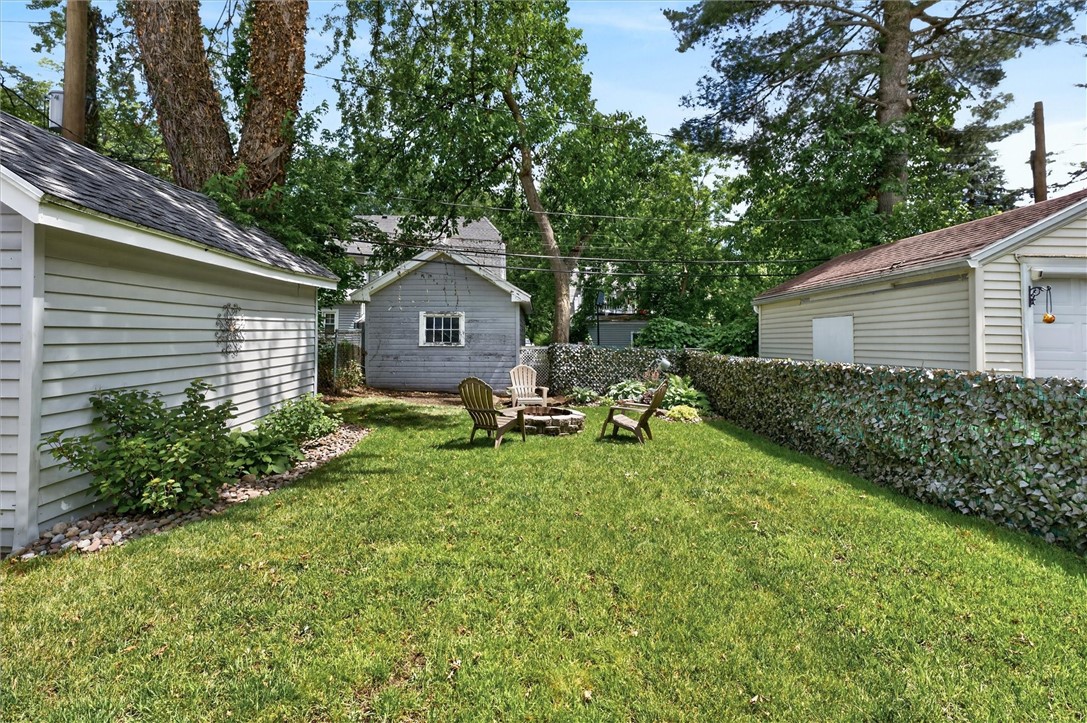 68 Chelsea Road Irondequoit, NY 14617 - Photo 41 of 44