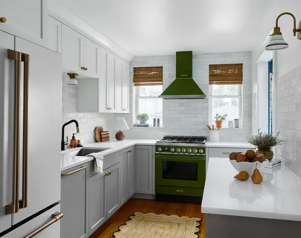 $825,000 | 4017 North Whipple Street, Chicago, IL 60618