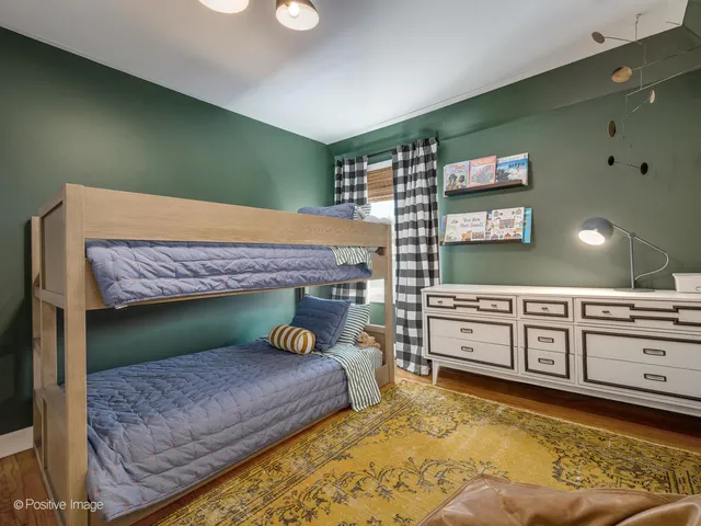 $825,000 | 4017 North Whipple Street, Chicago, IL 60618